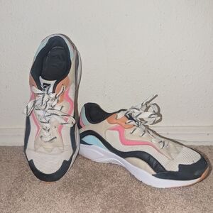 Fabletics Multicolor Sneakers